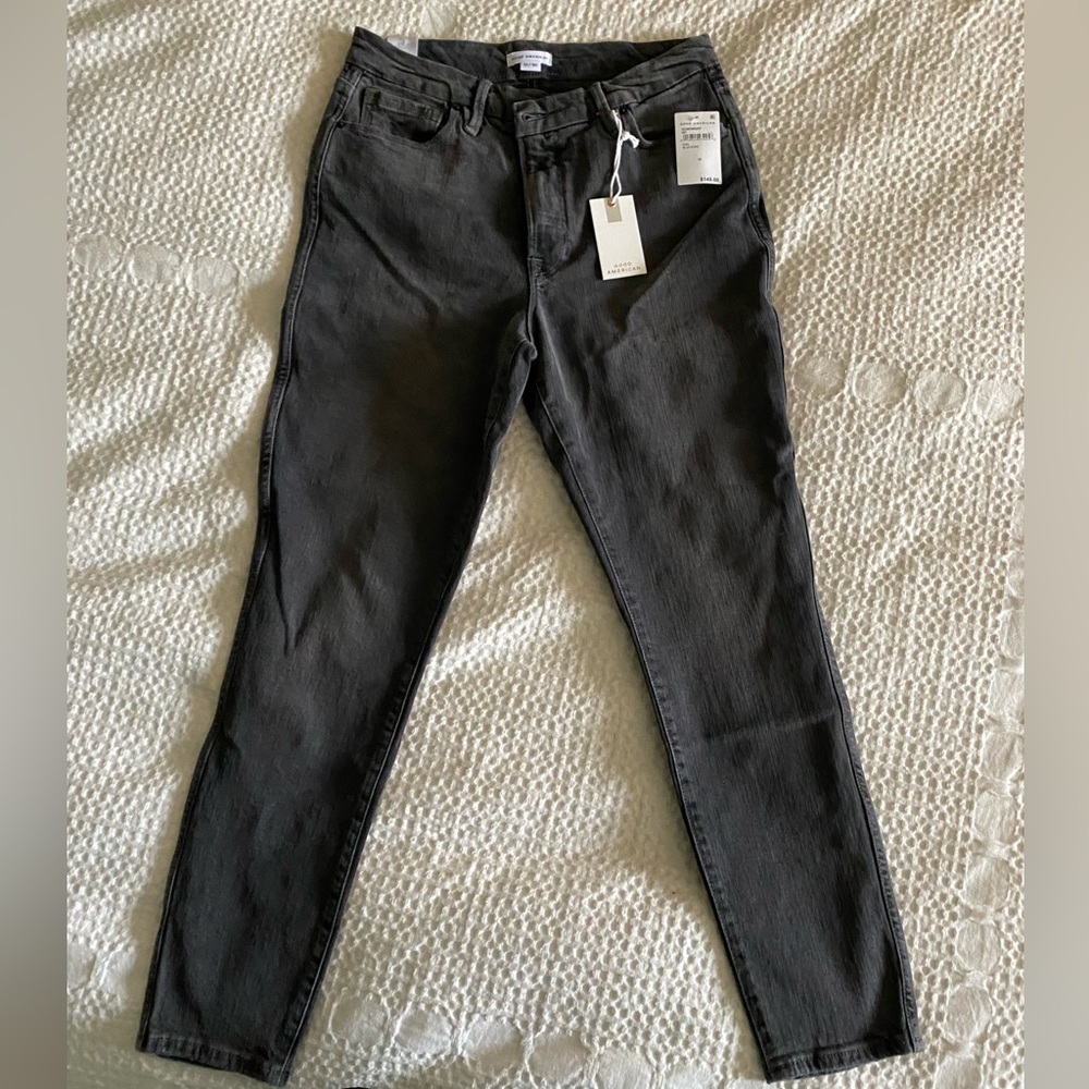NWT Good American Good Curve Skinny Jeans